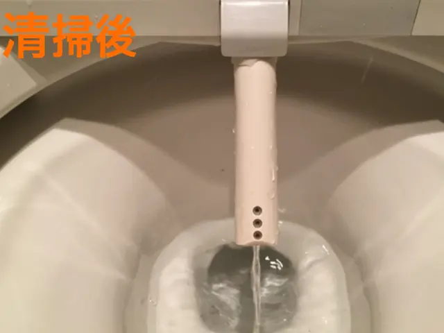 見えないところまでピカピカに仕上げます。サービスの画像