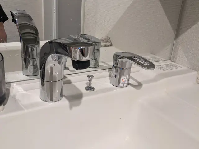 ネットなどで購入した商品を取り付け致します。サービスの画像