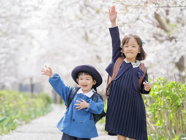 自然な笑顔を引き出す家族写真｜女性カメラマンが丁寧に撮影します｜土日相談可
