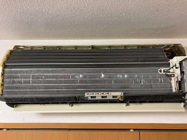 エアコンに優しい洗剤で丁寧に仕上げます。作業実績年間1000台以上【損保加入済】サービスの画像