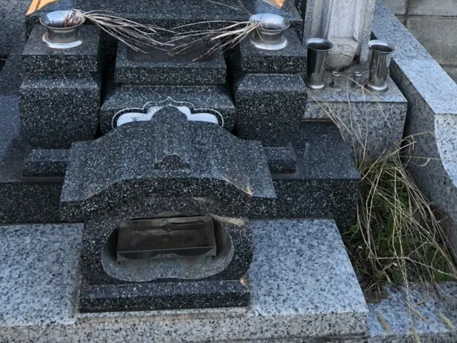 お墓参り代行サービスの画像