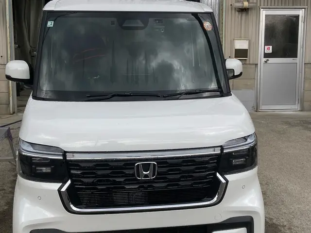 【コーティングのプロによる洗車】純水/3PH洗車◎対応地域外もご相談下さい！サービスの画像