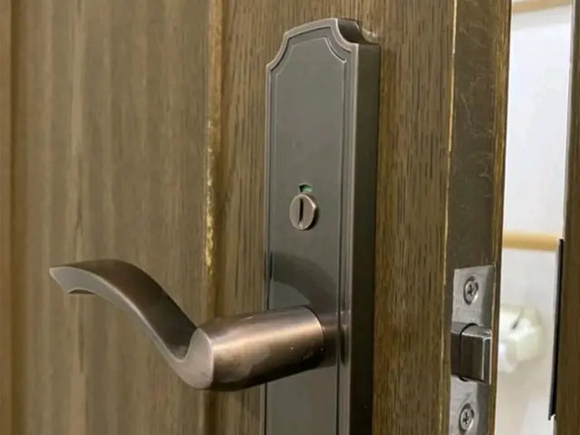 室内ドアノブ交換サービスの画像