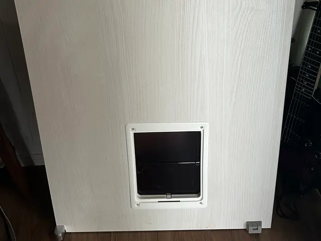 扉以外にも施工可能！壁やその他、臨機応変に対応・施工します◎キャットウォーク◎サービスの画像