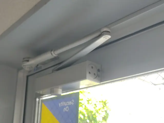 【ドアクローザー交換】お任せください！サービスの画像