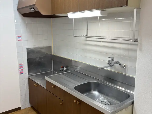 作業外注一切なし！熟練スタッフが豊富な経験と知識で丁寧に作業しますサービスの画像