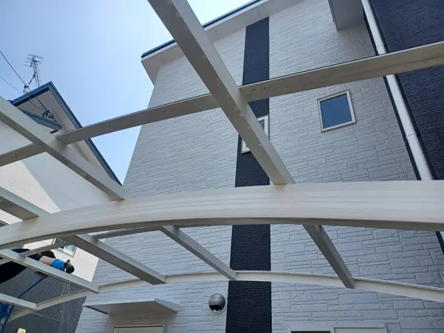 カーポート洗浄サービスの画像