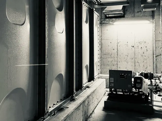 【作業経験豊富】1槽5t未満の貯水槽清掃はこの価格で承ります。サービスの画像