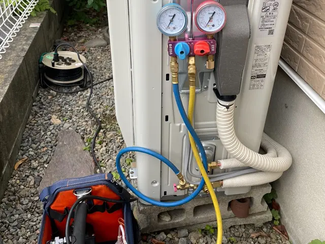 [☆ルームエアコンの設置]迅速丁寧な作業◎取外は処分費込み  防虫キャップ無料サービスの画像