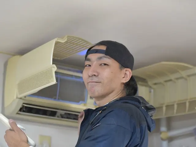 [☆ルームエアコンの設置]迅速丁寧な作業◎取外は処分費込み  防虫キャップ無料サービスの画像