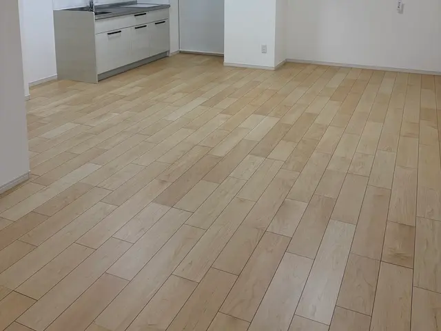 フローリング工事でお家の印象を一新。和室を洋室へリフォームすることも可能ですサービスの画像