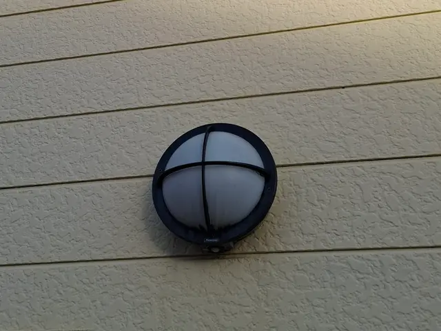 門灯、玄関灯を交換、新規取り付けわ、致しますサービスの画像