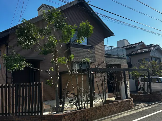 【八潮市発】自信の完全自社施工◇女性スタッフ同行可能◇安心の損害保険加入済みサービスの画像