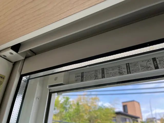 《窓ガラスから自動ドアまで》ガラス・サッシ清掃 業界歴20年 カード決済可サービスの画像