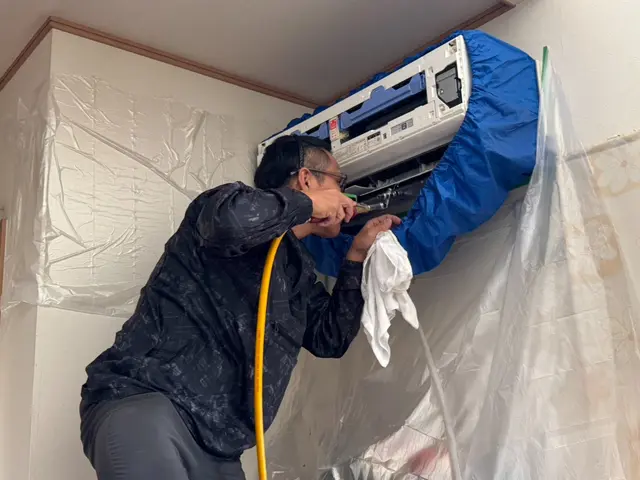 【今夏新規出店】エアコンの汚れや嫌な臭い・カビを解決！法人で安心 / 損保加入済サービスの画像