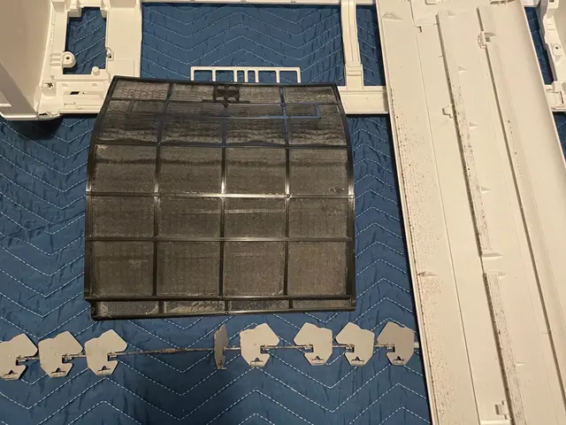 【作業実績１万件超】【大手企業経験あり】【室外機無料】写真本人が伺います！！サービスの画像