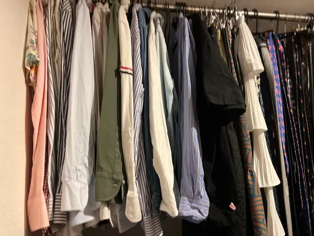 男性OK！クローゼットの迷子服レスキュー！服の悩み、丸投げワードローブサポート★サービスの画像