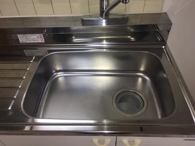 水回りクリーニング4点セット(お風呂、換気扇、キッチン、洗面台orトイレ)サービスの画像