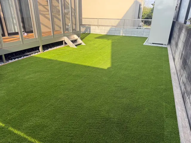 人工芝施工サービスの画像