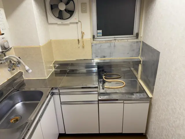 元プロキックボクサーの清掃！作業中のセキュリティー面はご安心下さいませ。サービスの画像