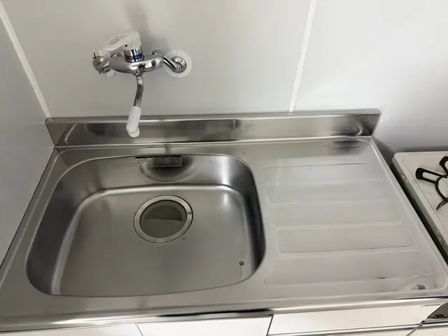 元プロキックボクサーの清掃！作業中のセキュリティー面はご安心下さいませ。サービスの画像