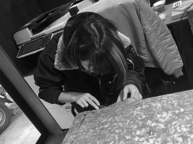 【ふすま貼替】元家電量販店店長なので説明にも自信があります、気軽に聞いてくださいサービスの画像