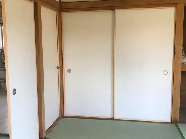 【ふすま貼替】元家電量販店店長なので説明にも自信があります、気軽に聞いてくださいサービスの画像