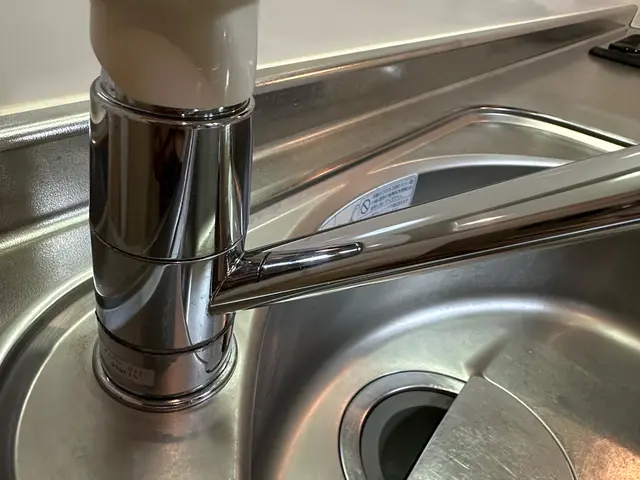 【一度お試しください！】シンクの水垢&油で汚れたガスコンロまでまるごと綺麗に！サービスの画像