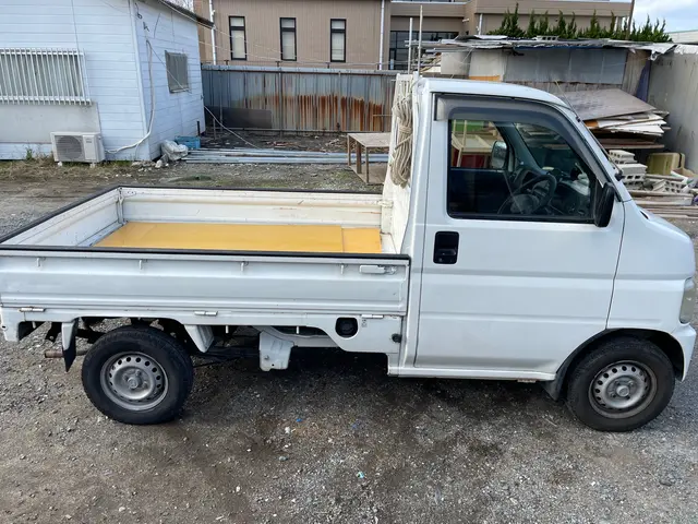 遺品整理・ゴミ屋敷もお任せ♪家電・骨董強化買取り実施サービスの画像