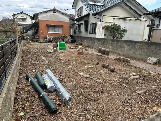 【防草シート】実績・経験豊富です◎丁寧に、確かな作業を致します！サービスの画像