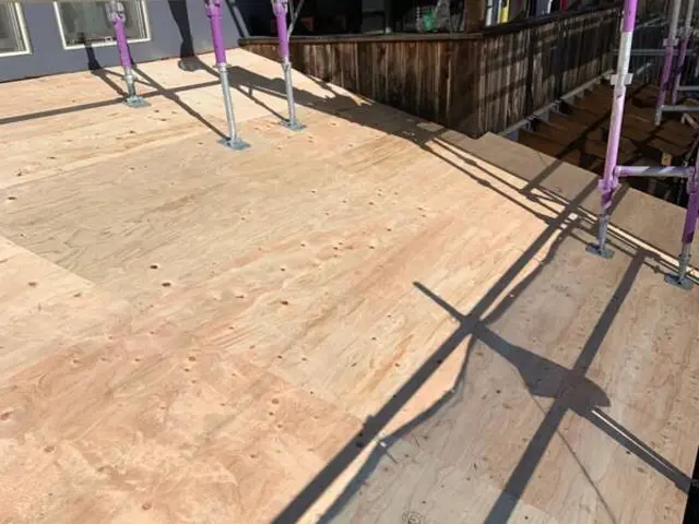 職人歴8年の匠が叶える、安心と満足の屋根リニューアルサービスの画像