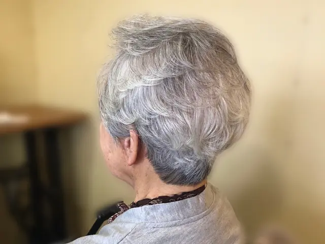 美容師歴16年　「訪問美容専門」の美容師がお伺いします☆サービスの画像