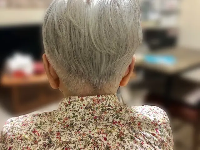 美容師歴16年　「訪問美容専門」の美容師がお伺いします☆サービスの画像