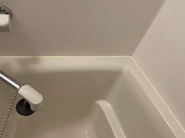 ☆業歴14年☆水回りのコーキング打ち替え、気になる隙間のコーキング打設サービスの画像