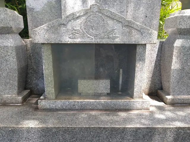 即日対応可　墓石クリーニングサービスの画像