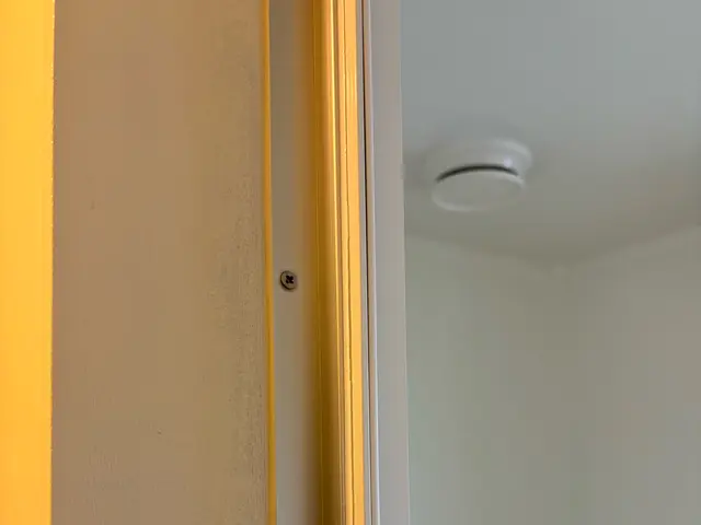 防カビ入りを使用！水回りカビたコーキング綺麗にしませんか？サービスの画像