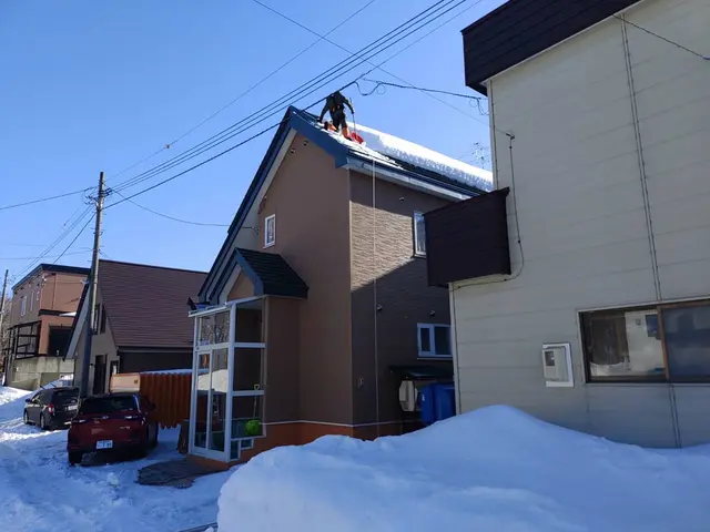 雪庇や、せり出した氷もご相談下さい！満足できる仕上がり！サービスの画像