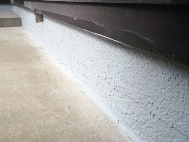 コンクリートクラック（ひび割れ）補修サービスサービスの画像