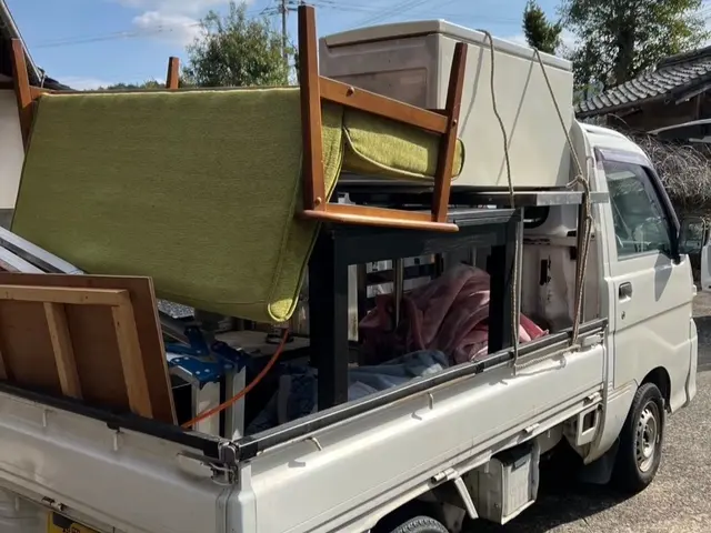 不用品回収なら任せんしゃい！経験と知識を活かして迅速丁寧に作業いたします。サービスの画像