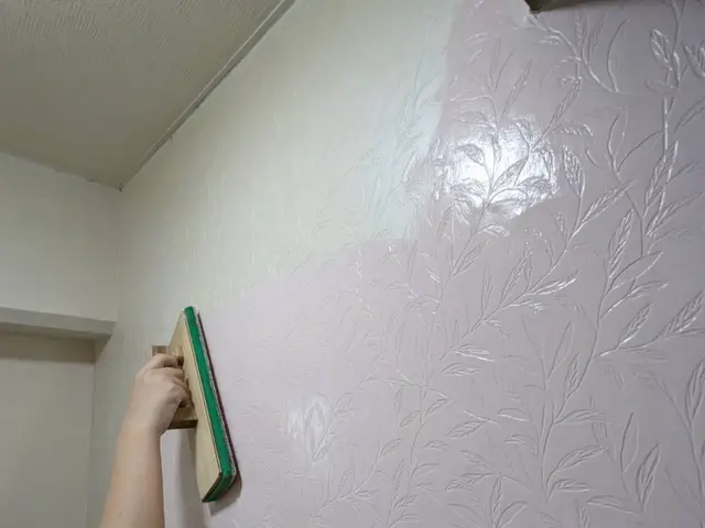 【クロスリメイク】で手垢・経年劣化の色あせ・落書きを綺麗に塗り替えします。サービスの画像