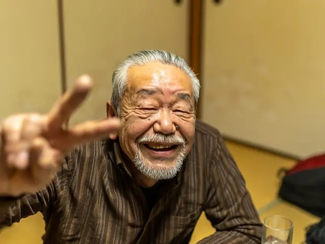 「遺影は“別れの準備”ではなく、“感謝の記録”です。」《美顔マジックで美しく》