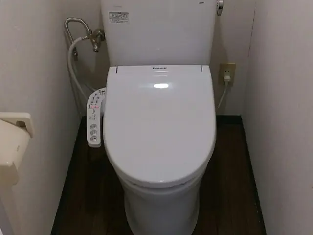 【作業歴15年以上国家資格保有】温水洗浄便座交換・安心の取付施工保証1年付き！サービスの画像