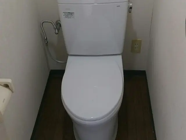 【作業歴15年以上国家資格保有】温水洗浄便座交換・安心の取付施工保証1年付き！サービスの画像