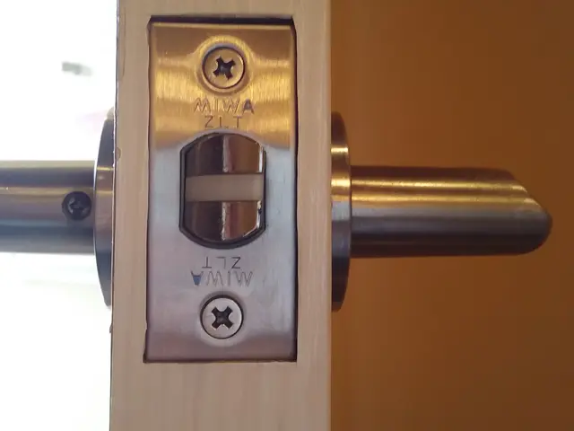 室内ドアノブ交換◆店長の私がお伺いします◆損害保険加入店サービスの画像