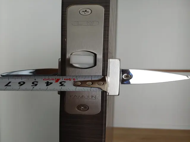 室内ドアノブ交換◆店長の私がお伺いします◆損害保険加入店サービスの画像