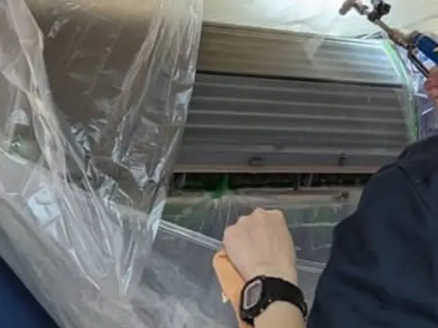 暖房をつける前に綺麗に！！◎お子様、ペットに安心洗剤使用◯女性スタッフ同行可能サービスの画像