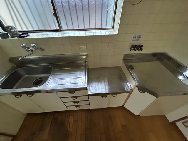 大量の害虫OK◎女性スタッフが多い会社です！クリーニングオプションあります！サービスの画像