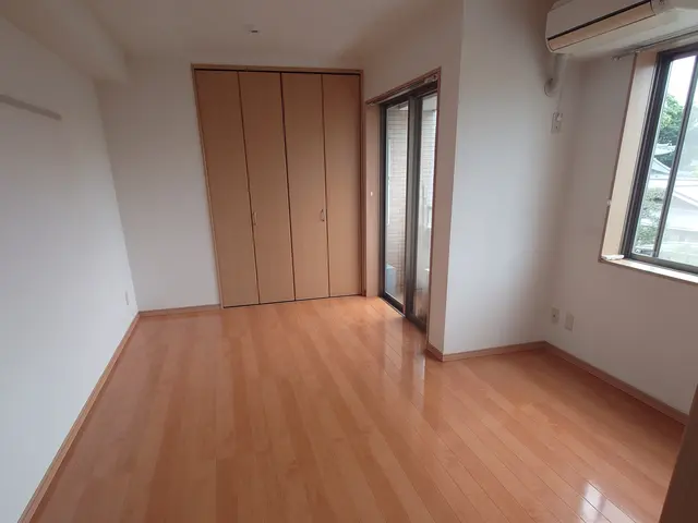 ☆店長訪問☆髪の毛一本も見逃さない徹底クリーニングサービスの画像