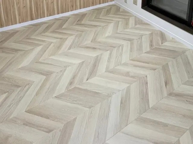 賃貸で原状回復が可能な施工、得意です！お気軽にお問い合わせください。サービスの画像