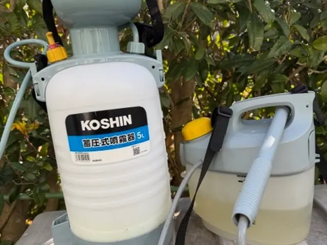 毛虫予防薬、散布します。サービスの画像